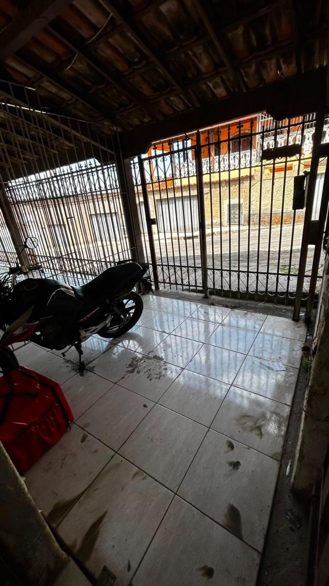 Casa, Jardim Leblon, 3 Quartos, 2 Vagas, 1 Suíte
