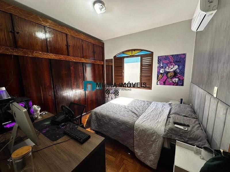 Casa, Nova Granada, 5 Quartos, 6 Vagas, 1 Suíte