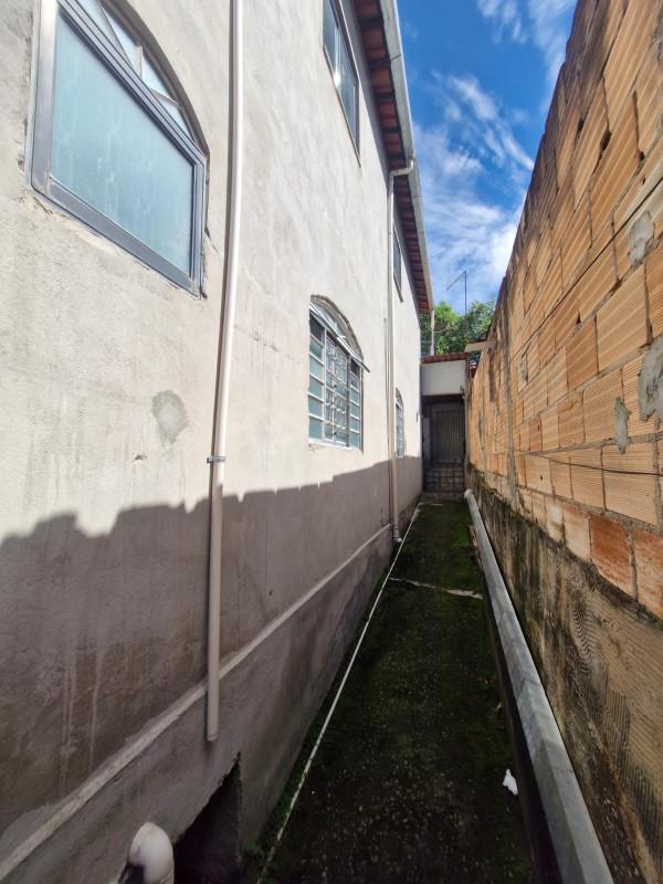 Casa, Vila Cristina, 2 Quartos, 1 Vaga, 1 Suíte