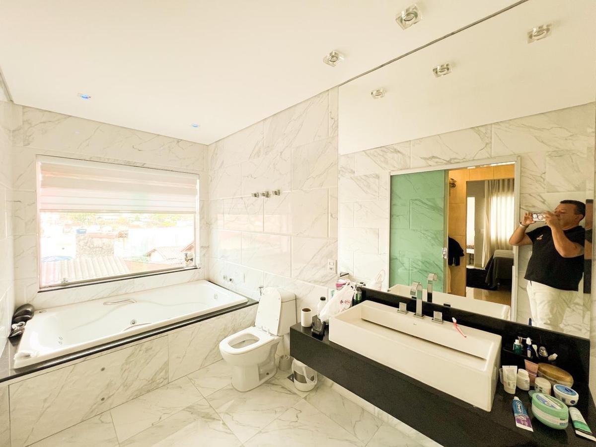 Casa, Alípio de Melo, 3 Quartos, 3 Vagas, 1 Suíte