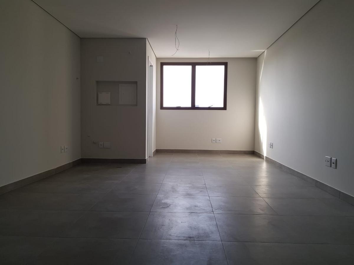 Sala, Barro Preto, 0 Quarto, 0 Vaga