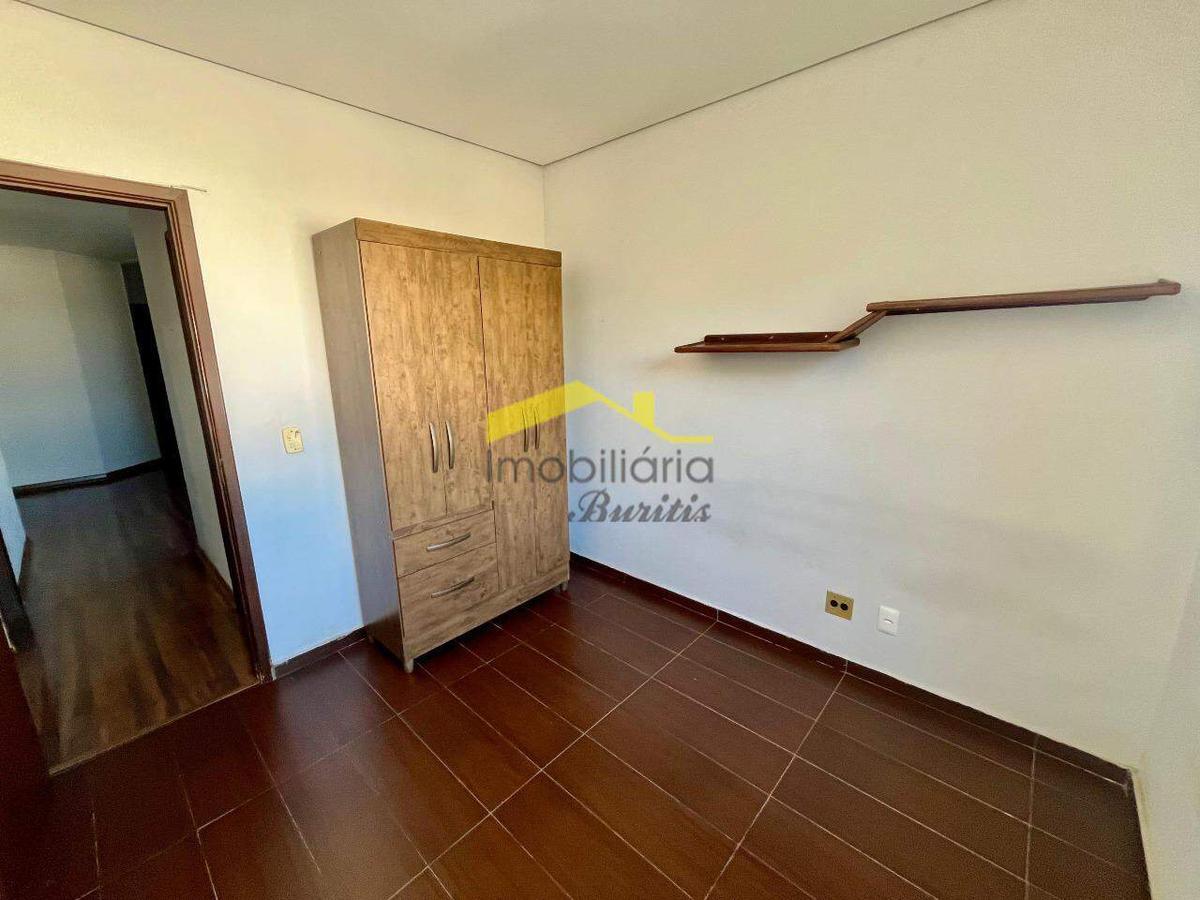 Apartamento, Estoril, 3 Quartos, 1 Vaga