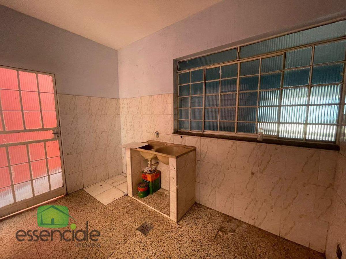 Casa Comercial, Alvorada, 0 Quarto, 0 Vaga