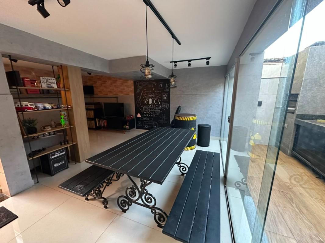 Casa, Paquetá, 3 Quartos, 2 Vagas, 1 Suíte