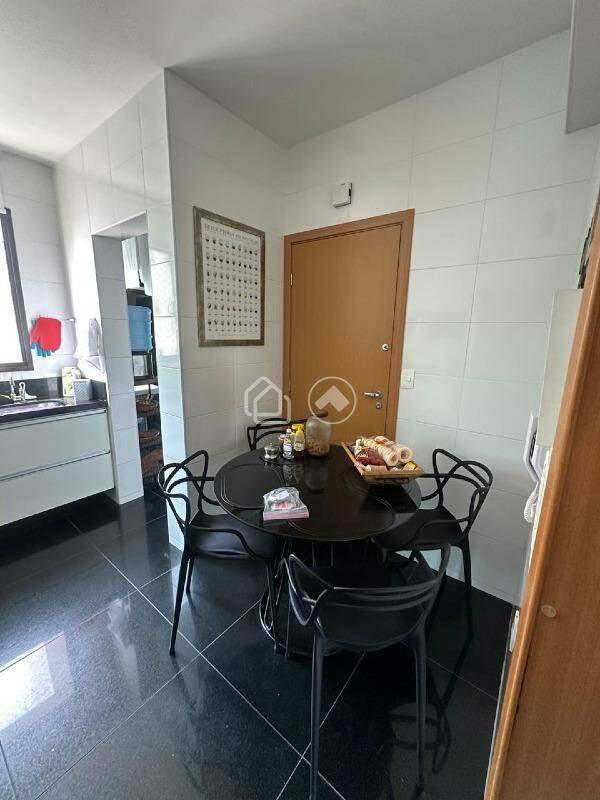 Apartamento, Serra, 4 Quartos, 3 Vagas, 1 Suíte
