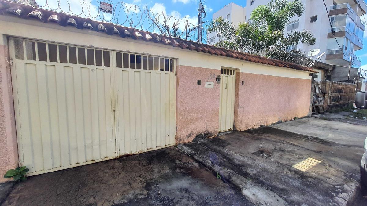 Casa, Jardim Industrial, 3 Quartos, 3 Vagas, 1 Suíte
