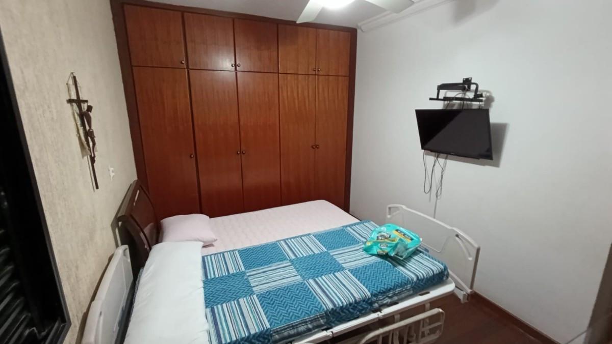 Apartamento, Floresta, 3 Quartos, 2 Vagas, 1 Suíte