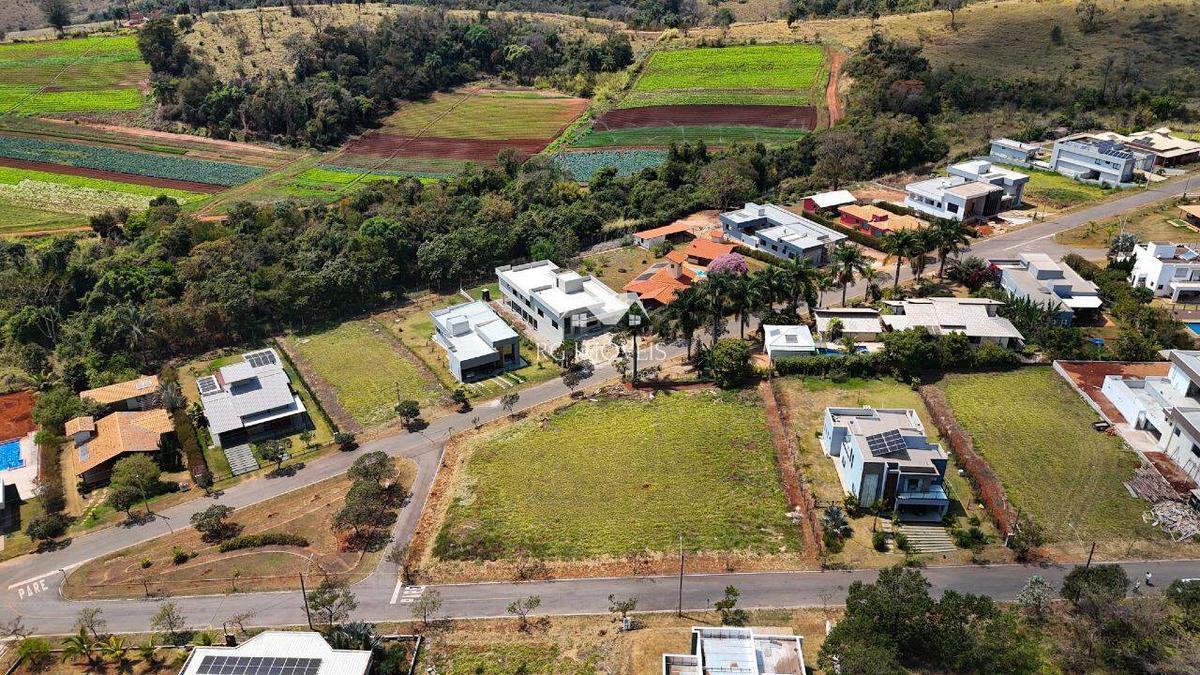 Lote, Condomínio Serra dos Bandeirantes, 0 Quarto, 0 Vaga