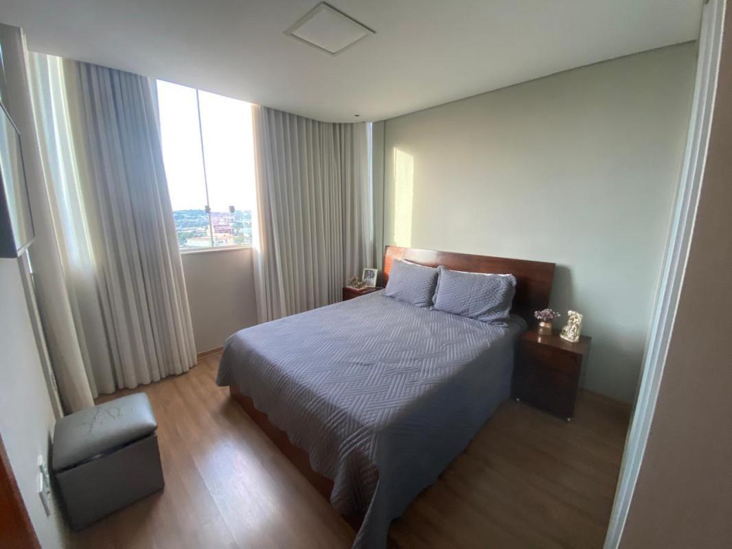 Cobertura, Jardim Industrial, 3 Quartos, 4 Vagas, 1 Suíte
