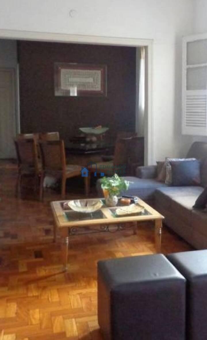 Casa, Barro Preto, 8 Quartos, 2 Vagas, 3 Suítes
