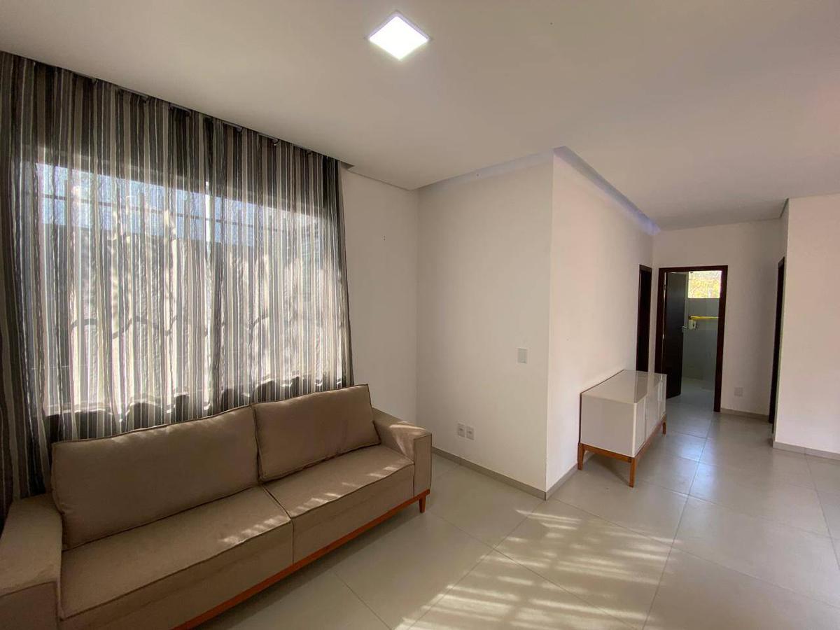 Casa, Primavera, 2 Quartos, 2 Vagas, 1 Suíte