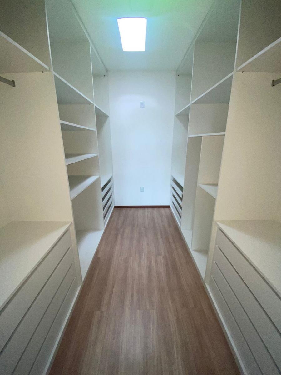 Casa, Três Barras, 3 Quartos, 2 Vagas, 1 Suíte