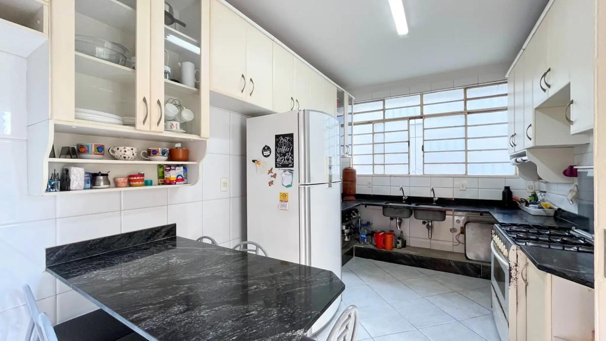 Casa, Serra, 7 Quartos, 6 Vagas, 3 Suítes