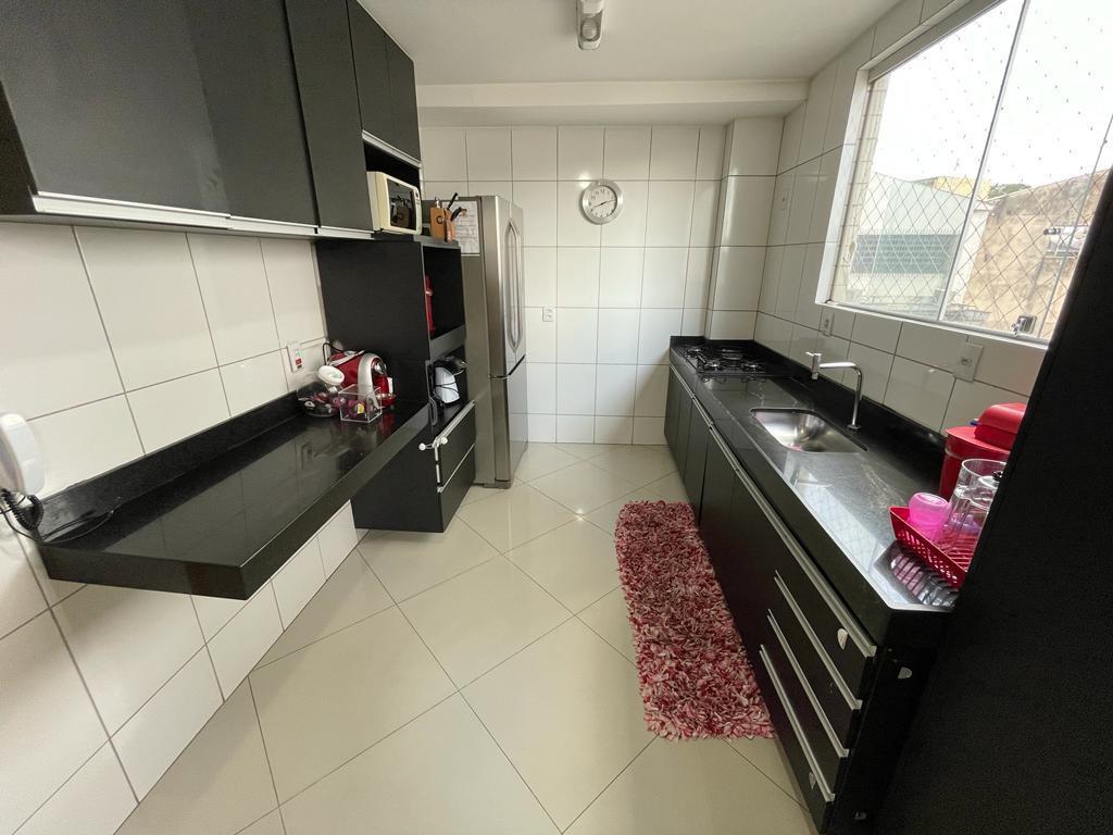 Cobertura, São José, 4 Quartos, 2 Vagas, 2 Suítes