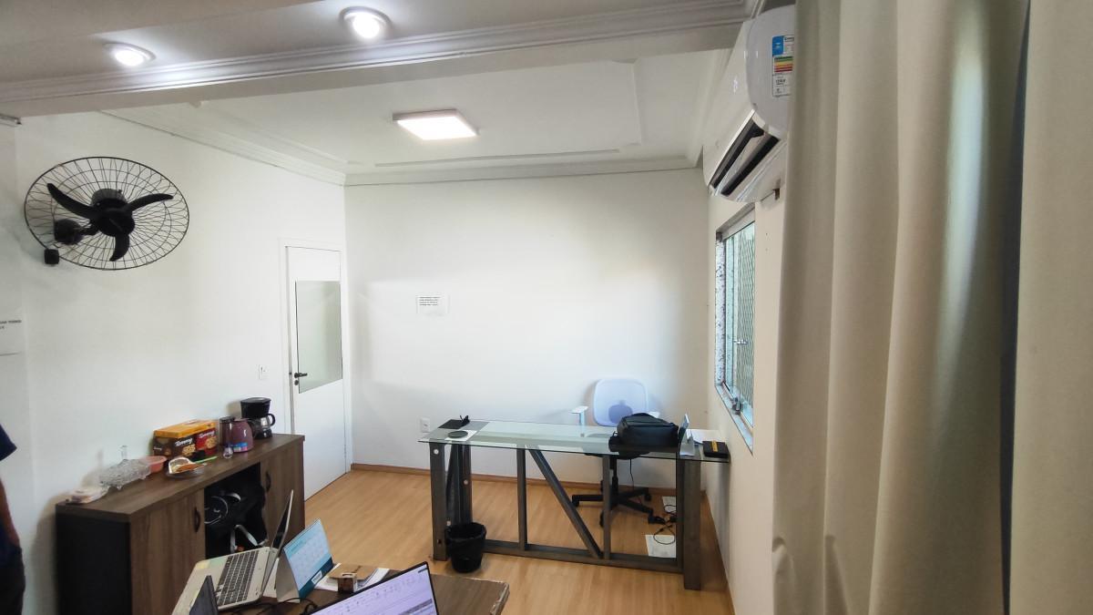 Casa, Itapoã, 4 Quartos, 2 Vagas, 1 Suíte