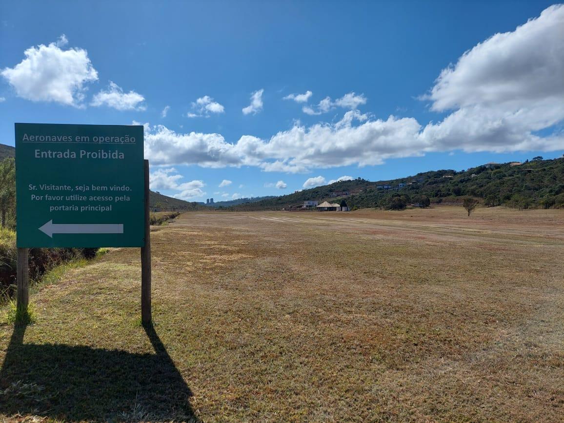 Ponto Comercial, Condomínio Ville Des Lacs, 0 Vaga