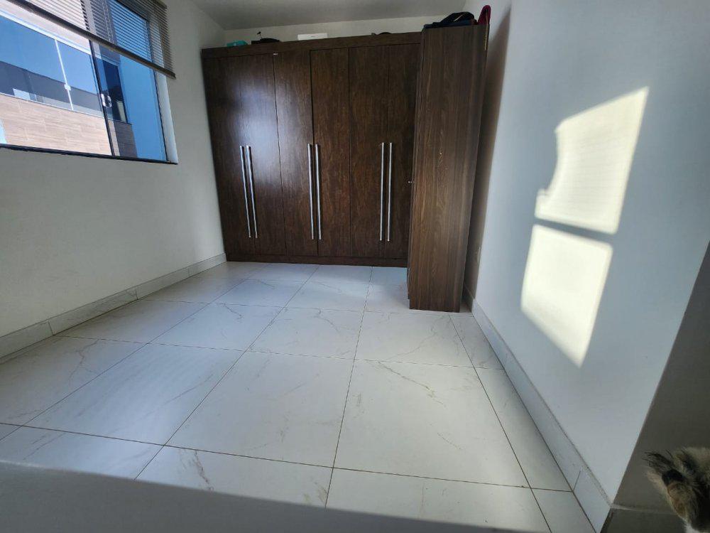 Casa, Masterville, 3 Quartos, 2 Vagas, 1 Suíte