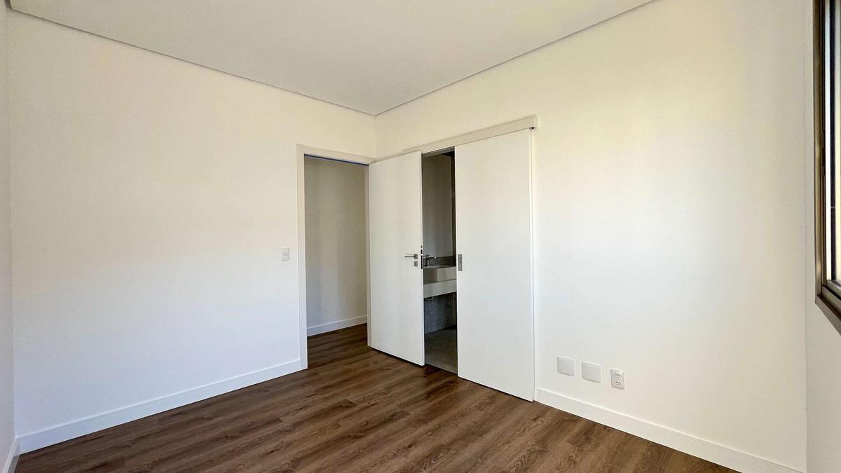 Cobertura, Cruzeiro, 4 Quartos, 4 Vagas, 2 Suítes