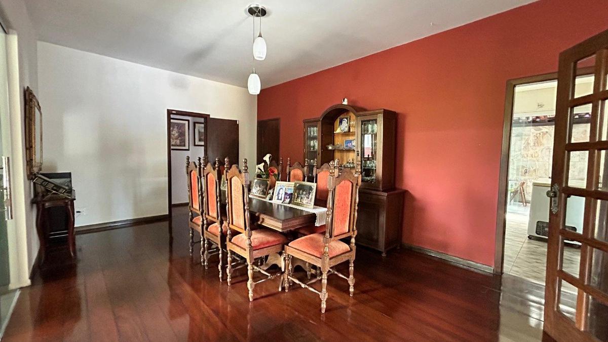 Casa, São Luiz (pampulha), 5 Quartos, 10 Vagas, 3 Suítes