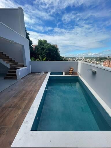 Casa, Caravelas, 3 Quartos, 3 Vagas, 1 Suíte