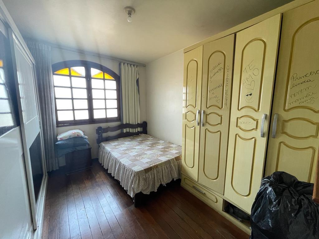 Casa, Jardim Montanhês, 4 Quartos, 3 Vagas, 1 Suíte