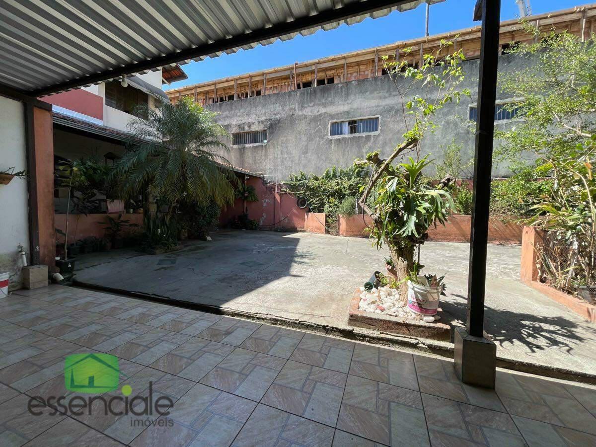 Casa, Jardim Riacho das Pedras, 4 Quartos, 6 Vagas, 1 Suíte