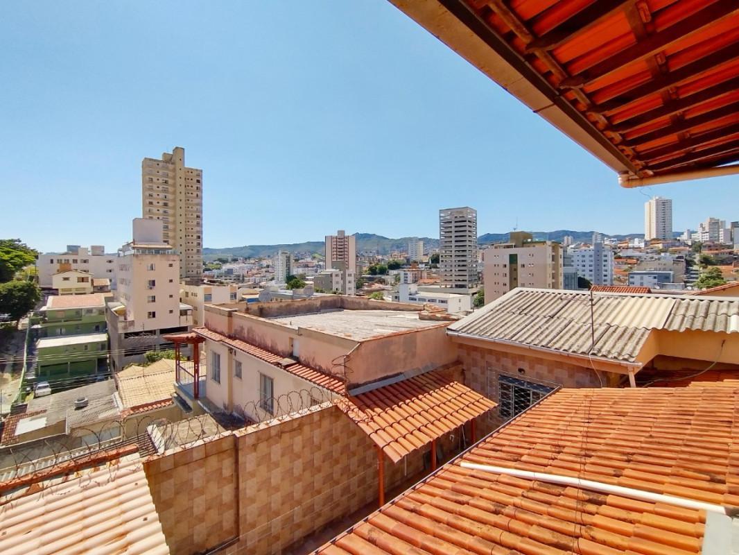 Casa, Sagrada Família, 3 Quartos, 1 Vaga