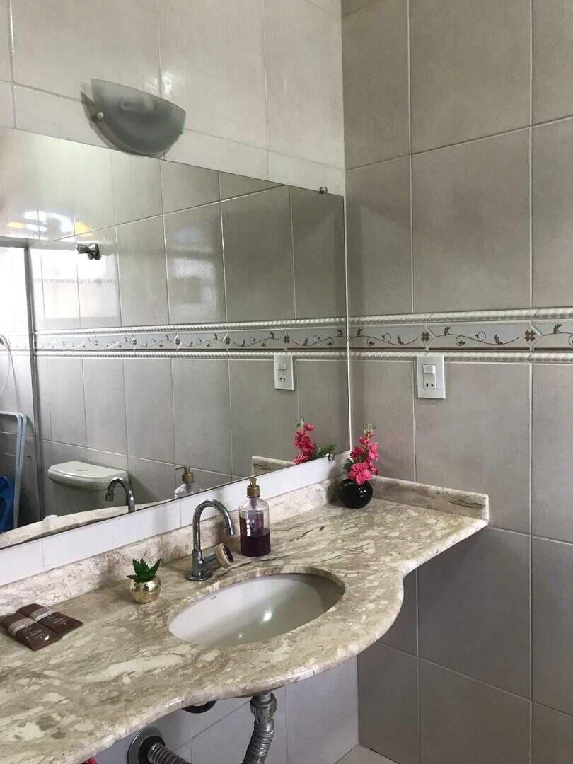 Casa, Frimisa, 3 Quartos, 4 Vagas, 1 Suíte