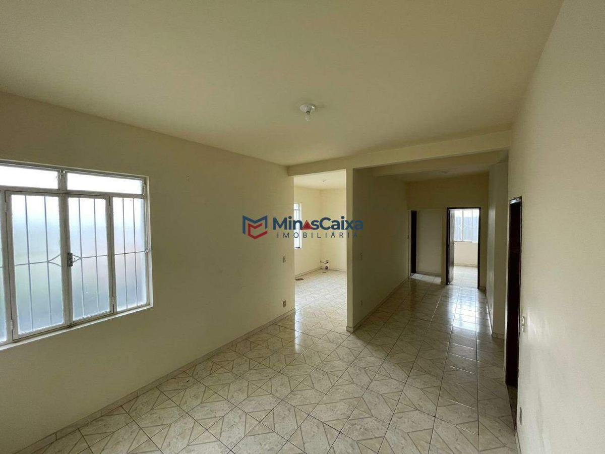 Casa, Eldorado, 4 Quartos, 2 Vagas, 1 Suíte