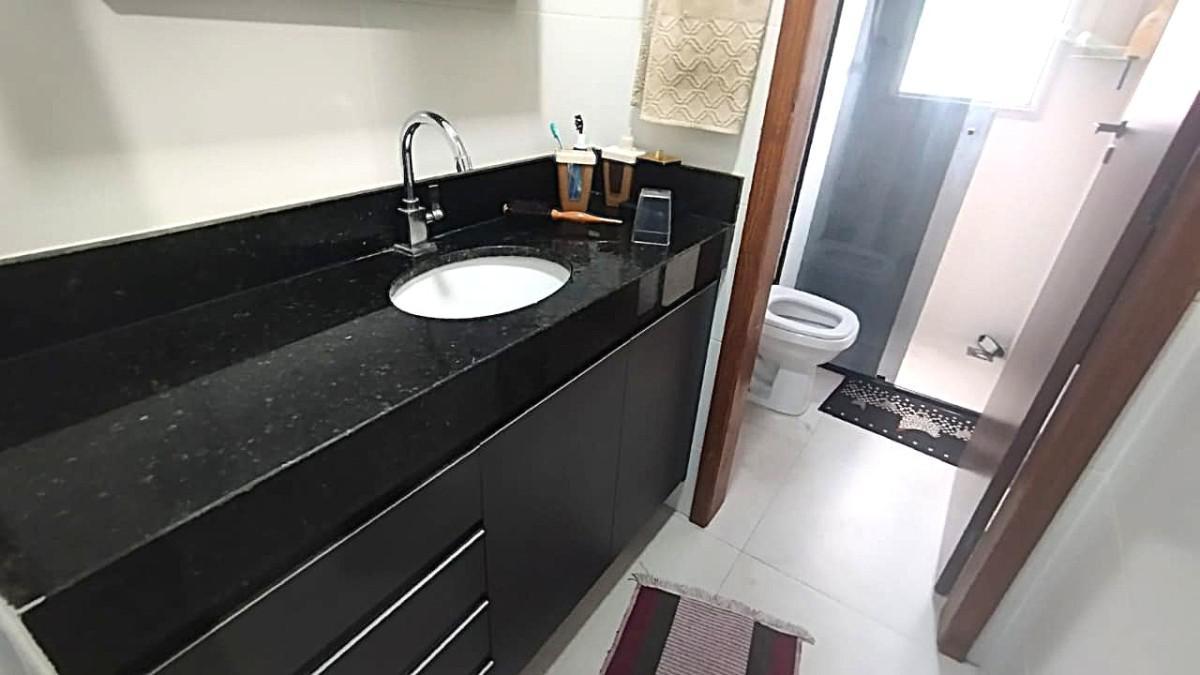 Apartamento, Nova Floresta, 2 Quartos, 2 Vagas, 1 Suíte