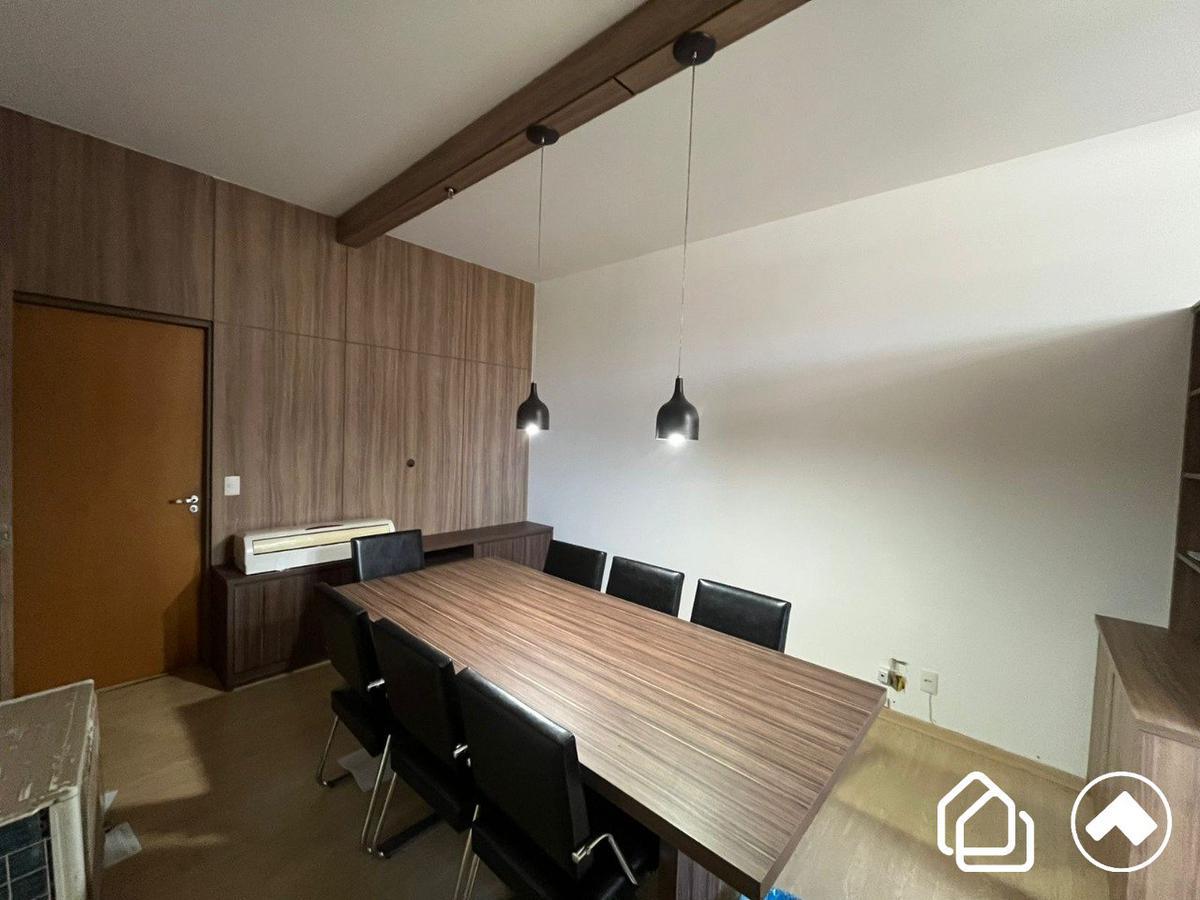 Sala, Estoril, 1 Vaga