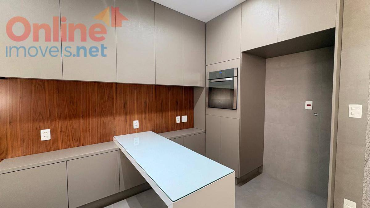 Apartamento, Lourdes, 3 Quartos, 0 Vaga, 1 Suíte