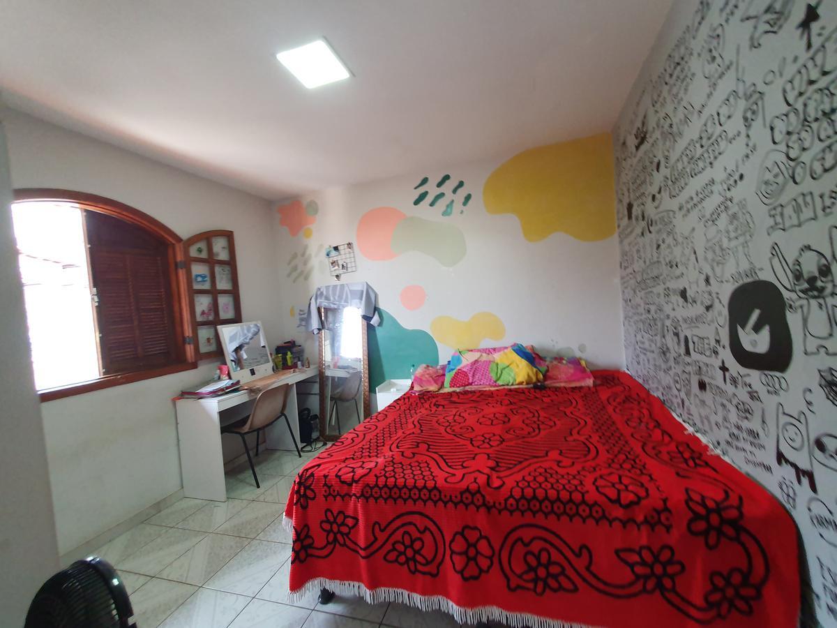 Casa, Nova Suíssa, 4 Quartos, 5 Vagas, 1 Suíte