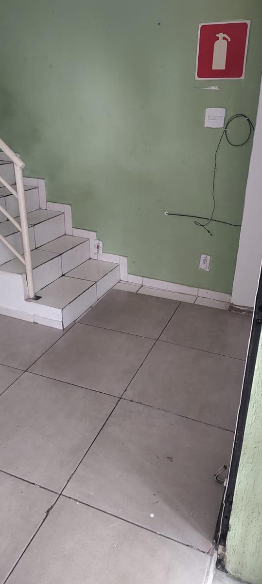 Andar, Santa Cruz, 1 Quarto, 0 Vaga