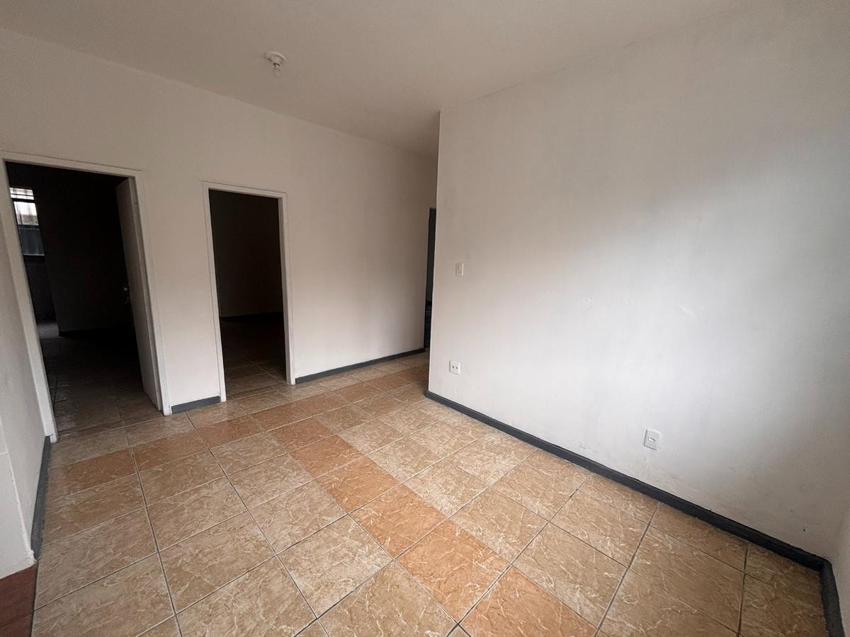 Casa, Planalto, 2 Quartos, 1 Vaga, 2 Suítes