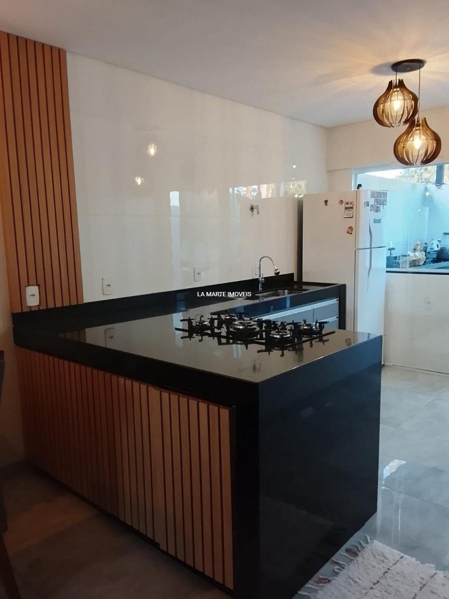 Casa, Marimbá, 2 Quartos, 4 Vagas, 1 Suíte