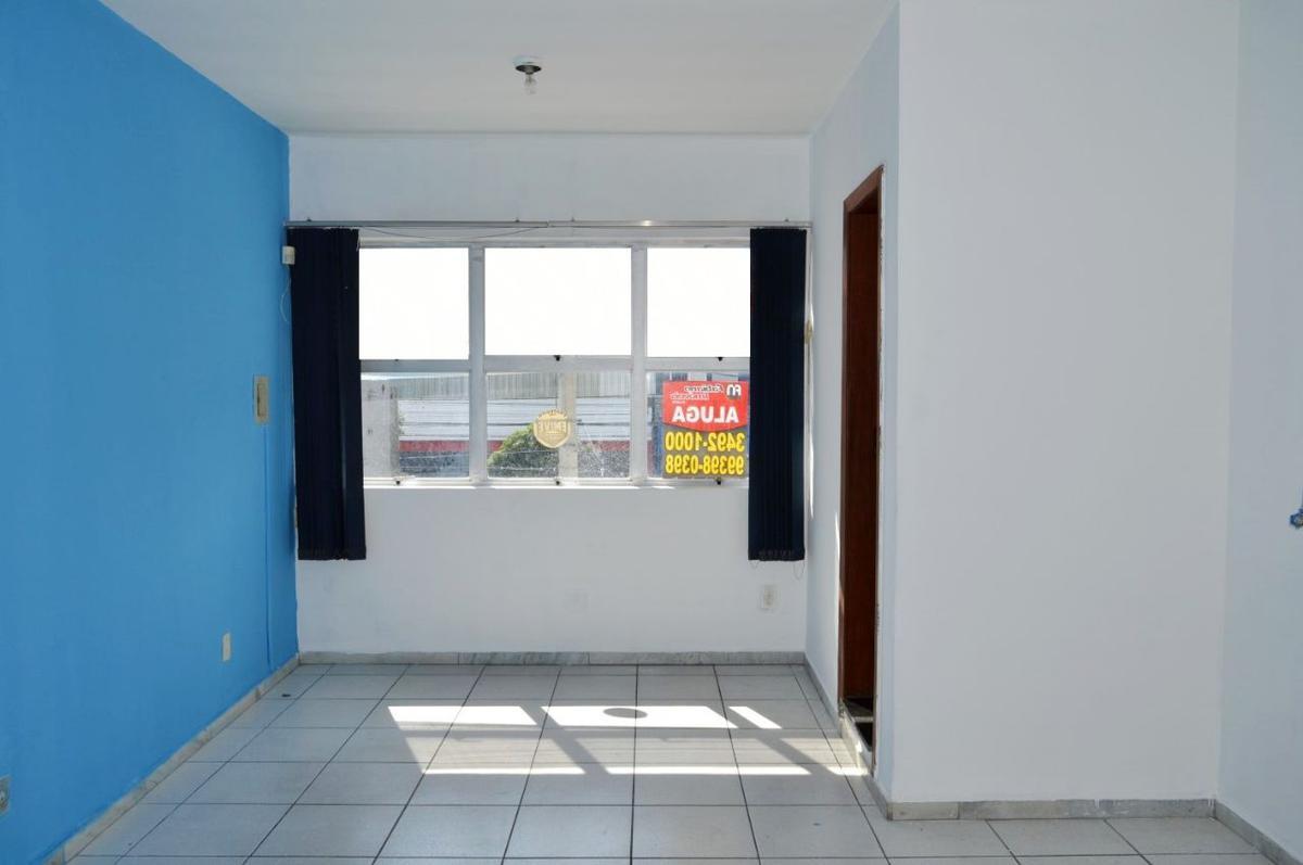 Sala, Venda Nova, 0 Quarto, 0 Vaga