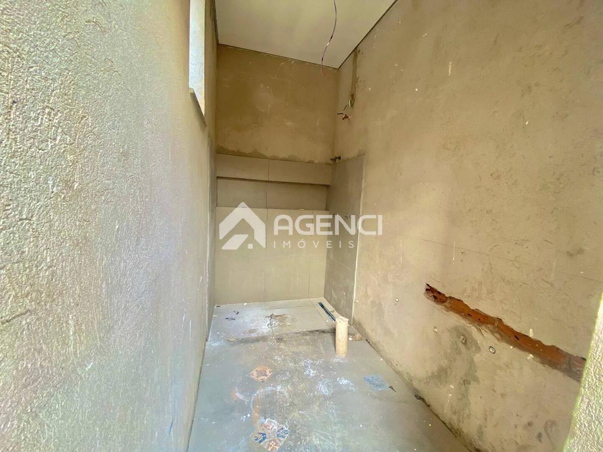 Casa, Vale do Sol, 2 Quartos, 0 Vaga, 1 Suíte