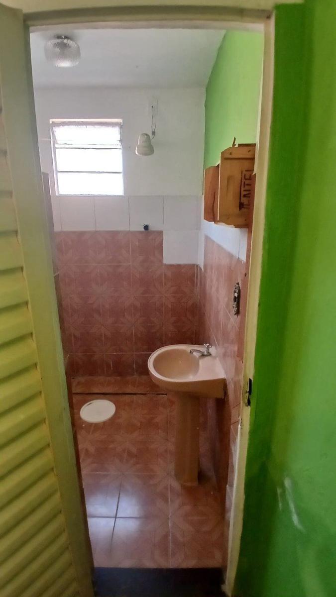 Casa, Santa Terezinha, 2 Quartos, 0 Vaga