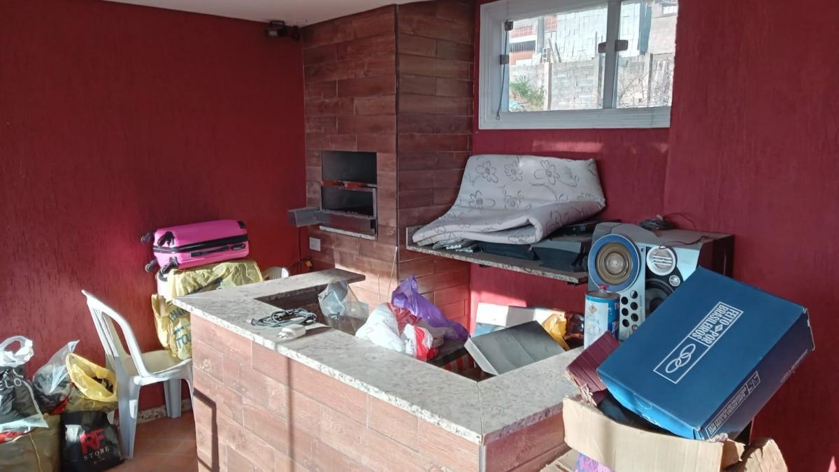 Casa, Conjunto Minascaixa, 3 Quartos, 2 Vagas, 1 Suíte