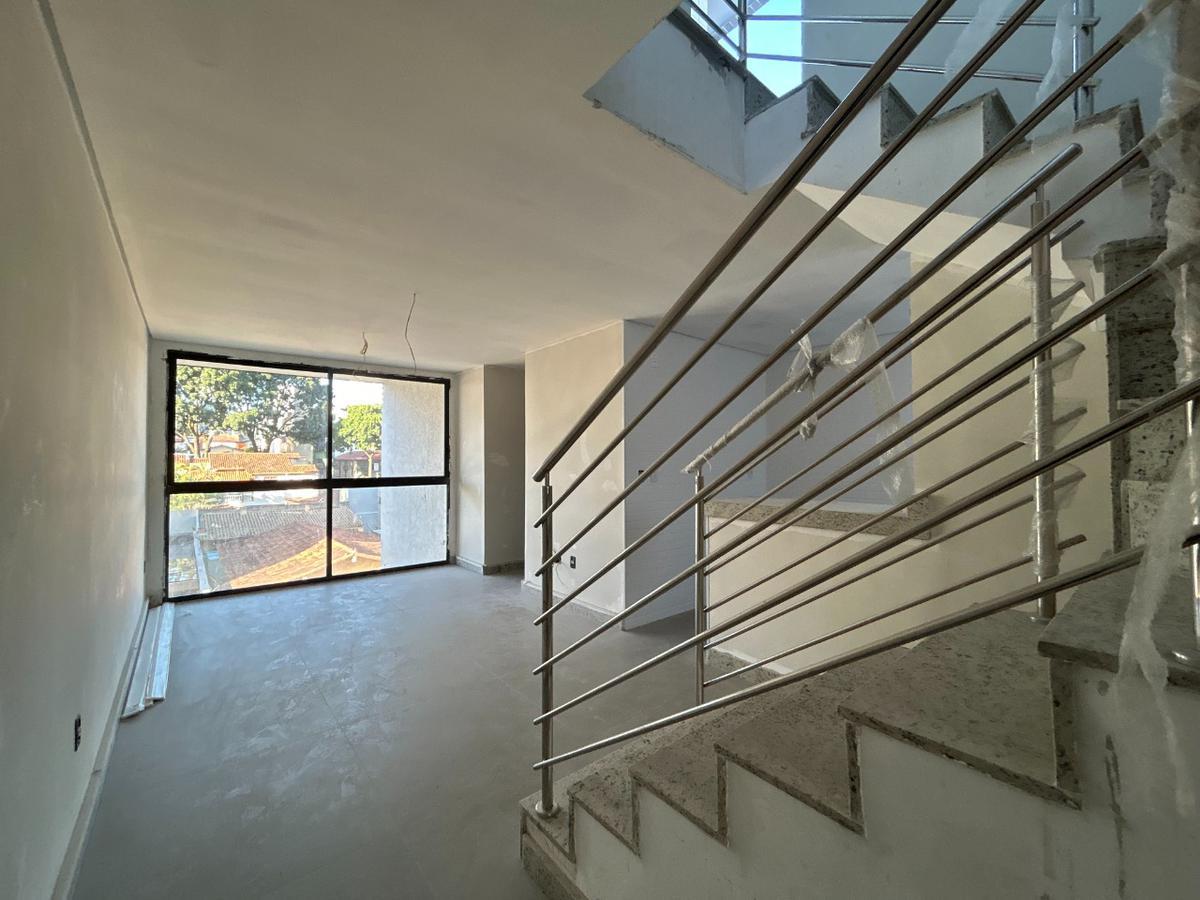 Cobertura, Liberdade, 3 Quartos, 2 Vagas, 1 Suíte