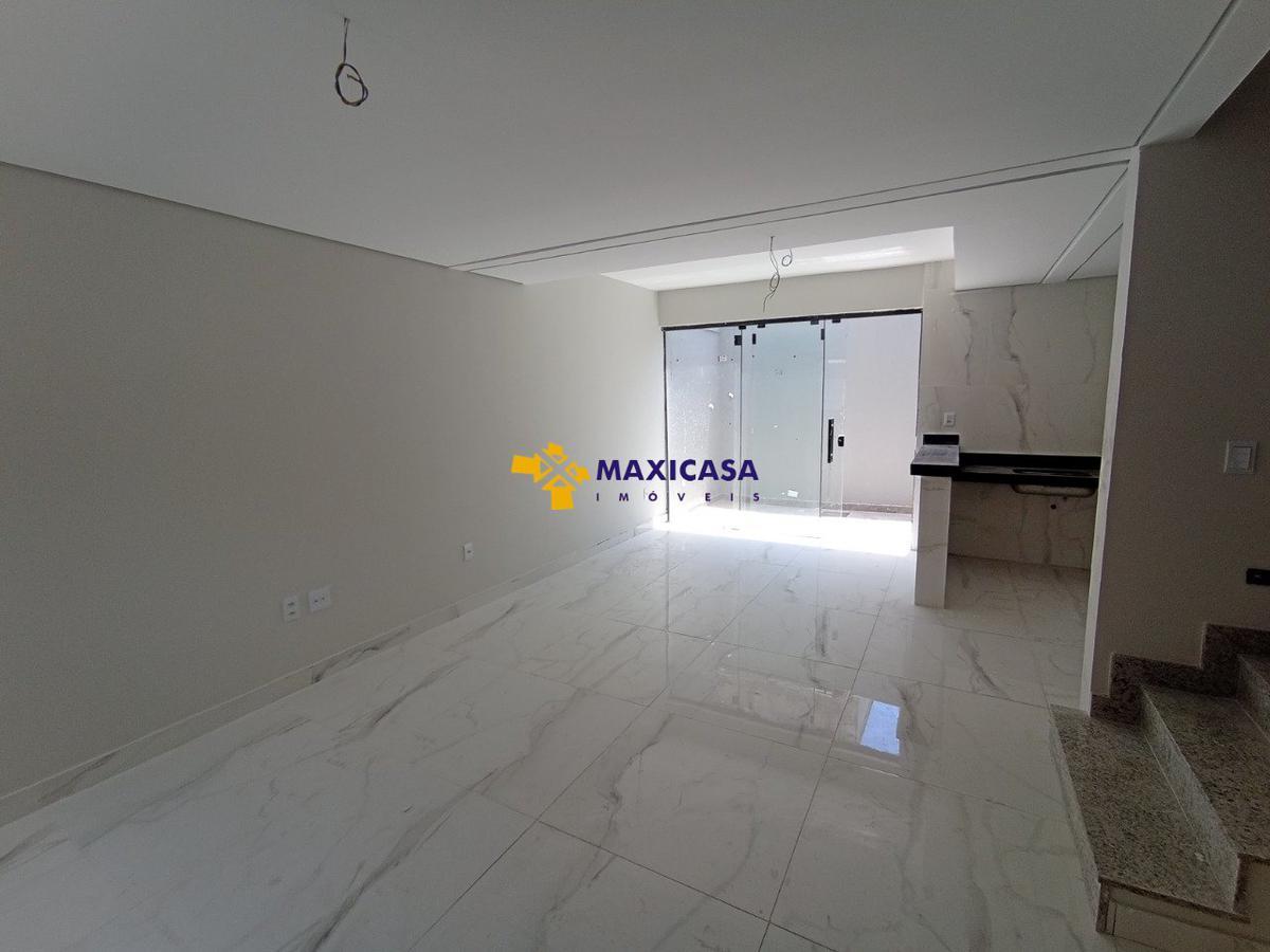 Casa, Santa Mônica, 3 Quartos, 2 Vagas, 1 Suíte