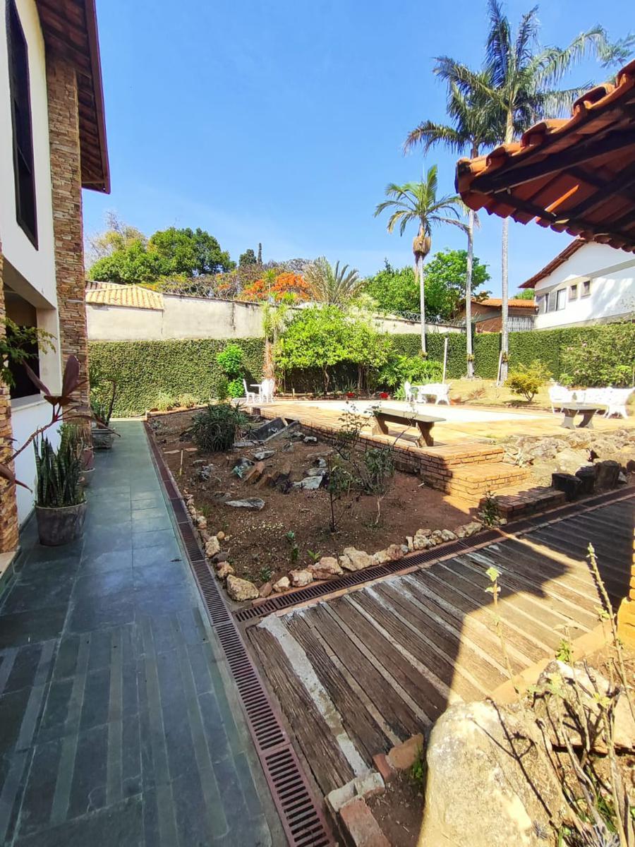 Casa, Bandeirantes (pampulha), 6 Quartos, 12 Vagas, 5 Suítes