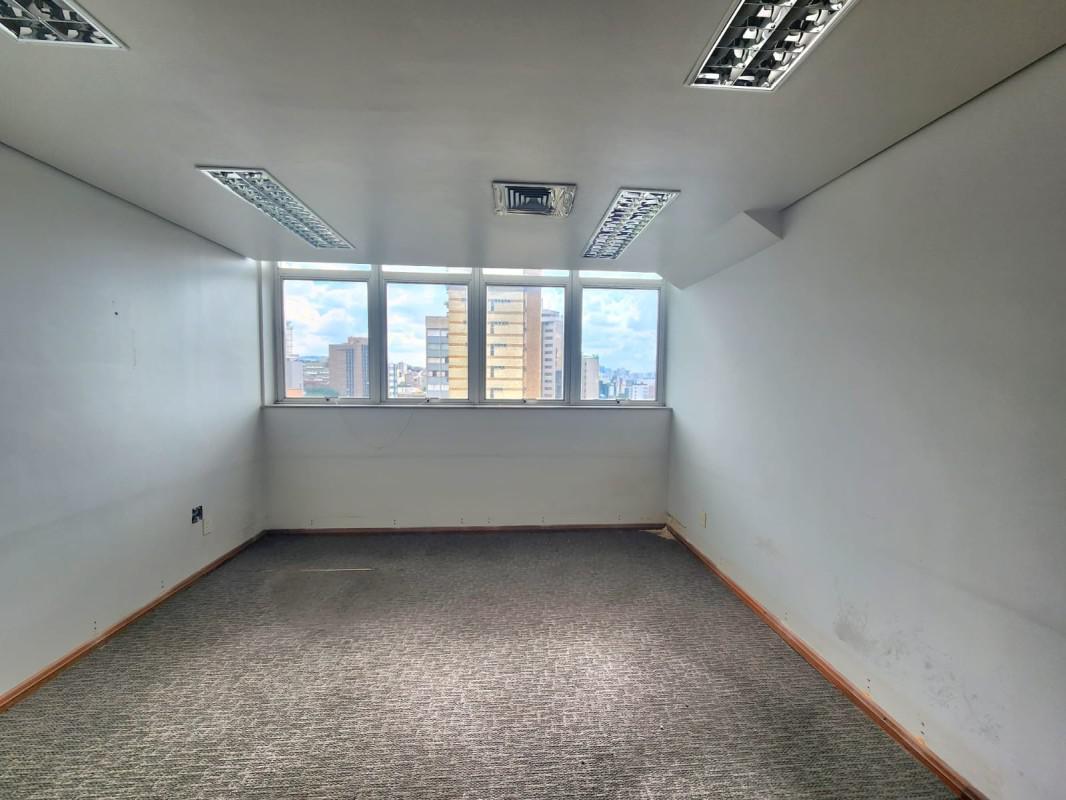 Sala, Serra, 0 Quarto, 11 Vagas