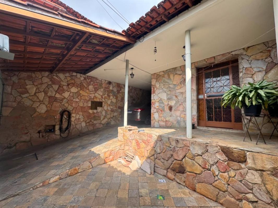 Casa, São Gabriel, 3 Quartos, 3 Vagas, 1 Suíte