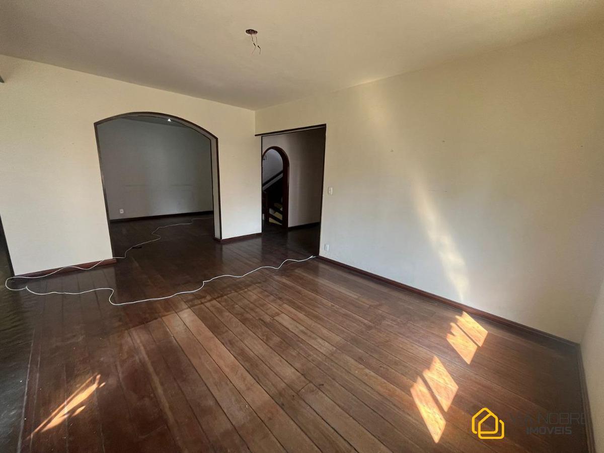 Casa, Mangabeiras, 4 Quartos, 4 Vagas, 1 Suíte