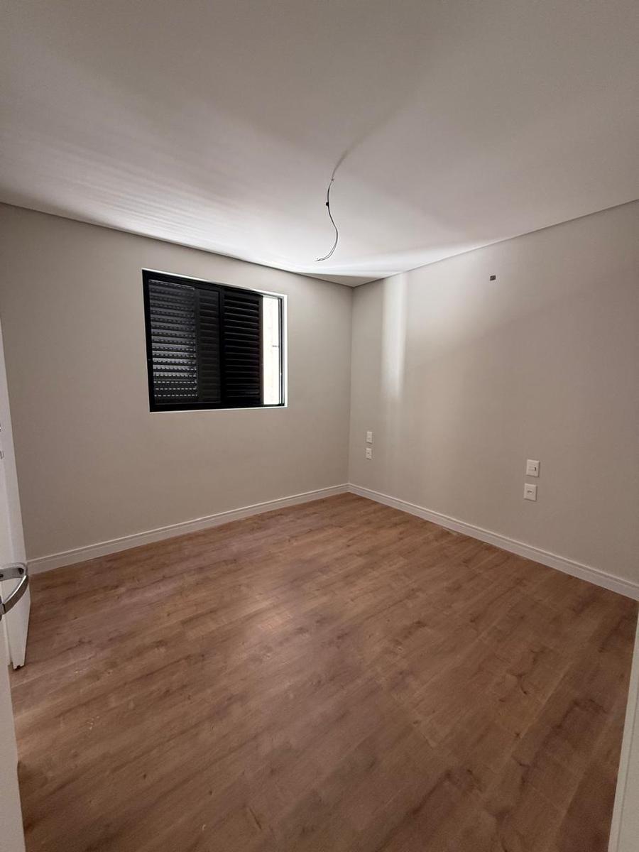 Apartamento, Sion, 2 Quartos, 2 Vagas, 1 Suíte