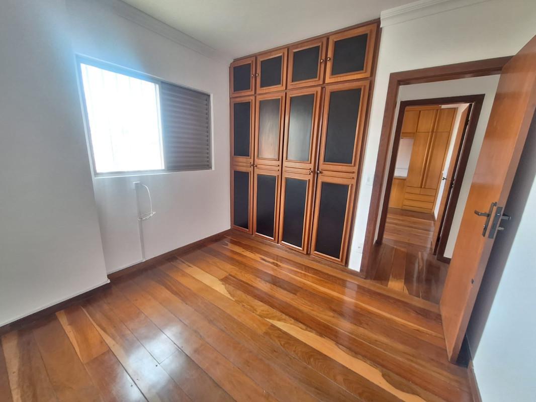 Apartamento, Colégio Batista, 4 Quartos, 2 Vagas, 1 Suíte