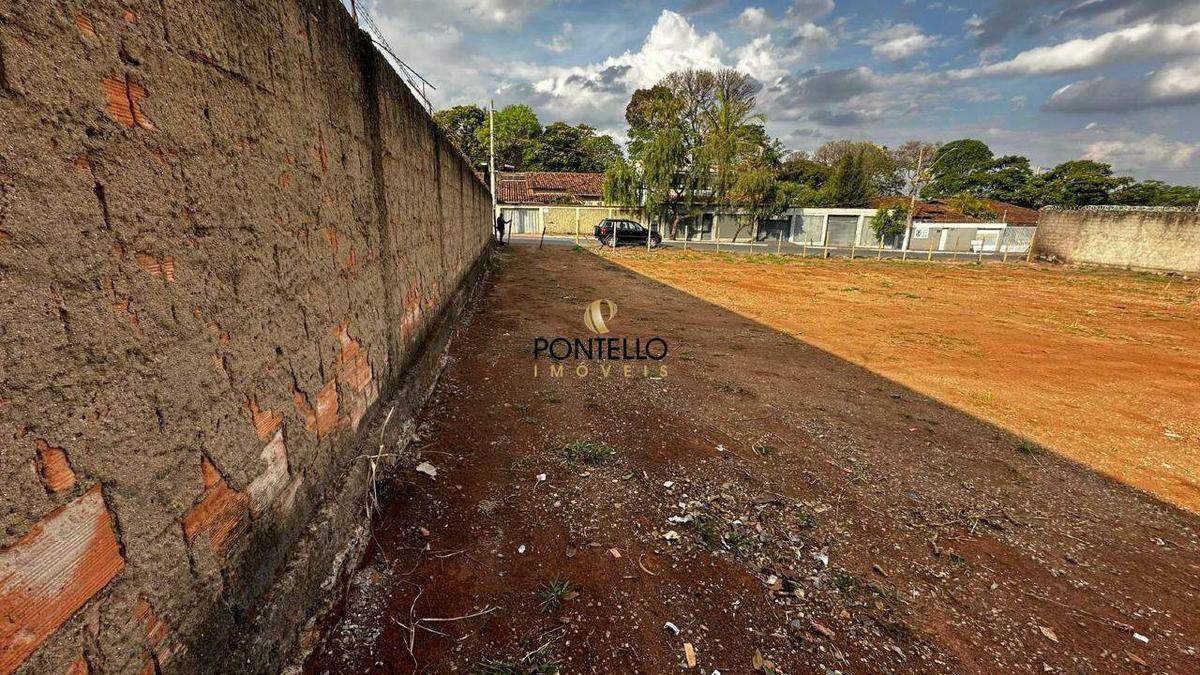 Lote, Vale das Palmeiras, 0 Quarto, 0 Vaga
