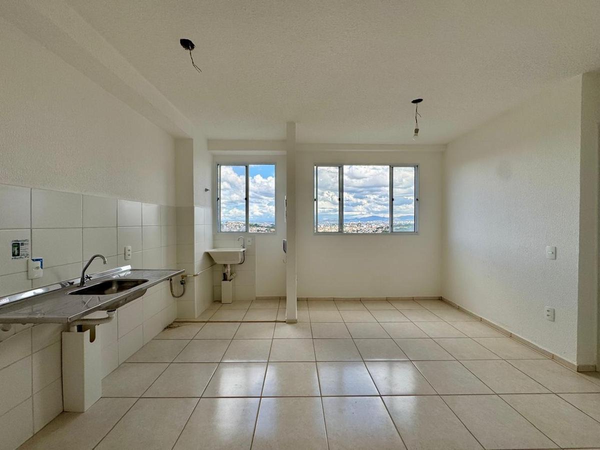 Apartamento, Jardim dos Comerciários, 2 Quartos, 1 Vaga, 1 Suíte